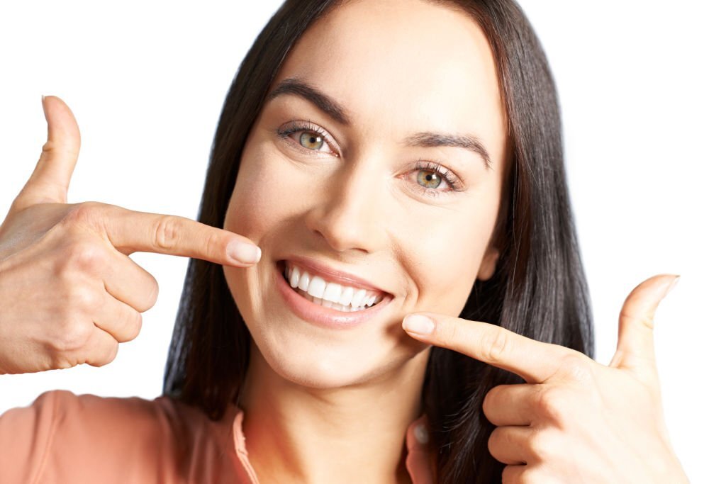 Benefits And Associated Risks Of Cosmetic Dentistry